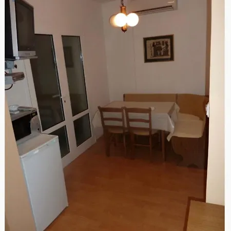 Nena Ap 3 Sweet -4 Persons Apartment